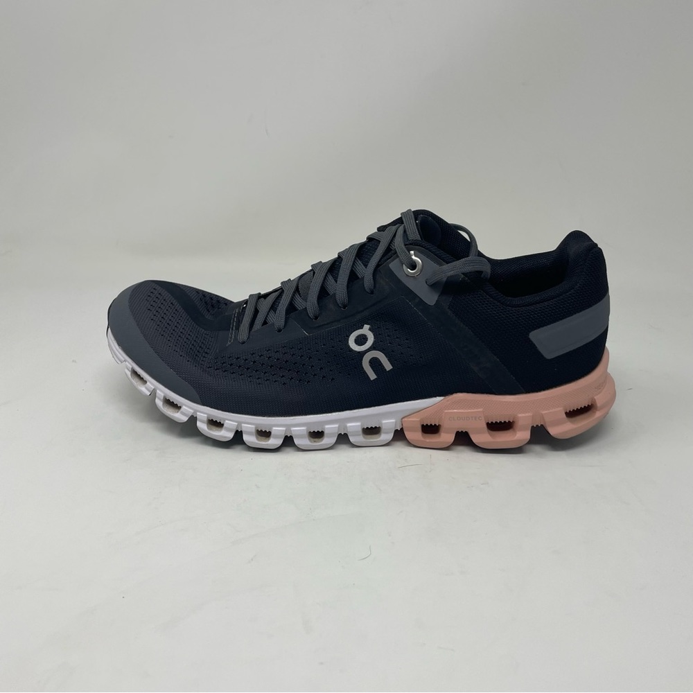 ON Running On Cloudflow Rock Rose Sneakers Size 7